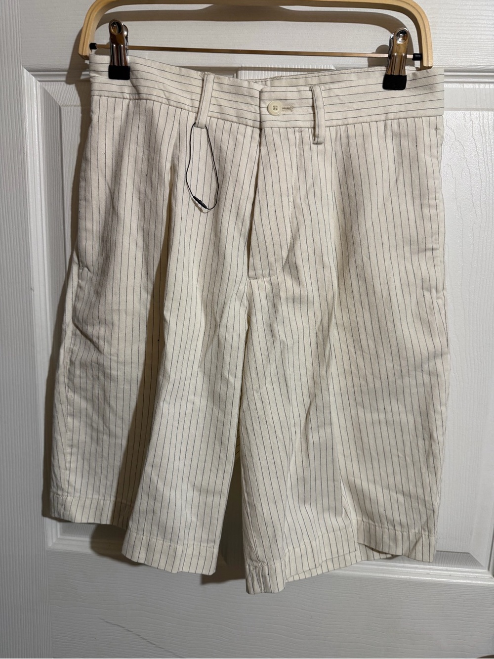 Zara Men’s Cream Pinstripe Shorts Waist 29 Summer Sporty Casual NWT